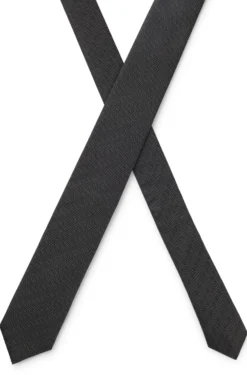 Silk tie with jacquard-woven pattern