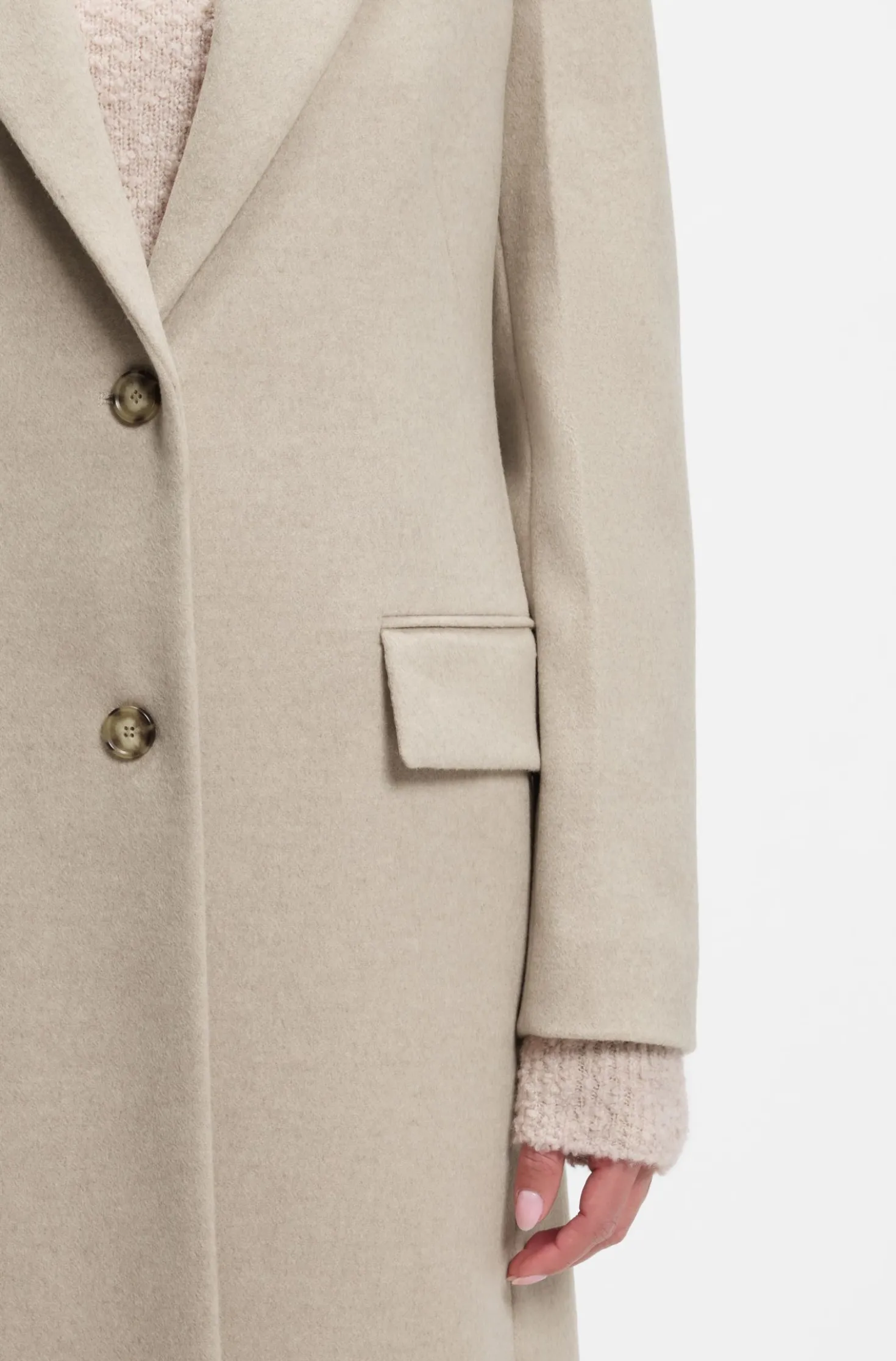 Single-breasted formal coat in wool