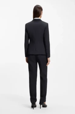 Slim-fit blazer in Italian-made virgin wool