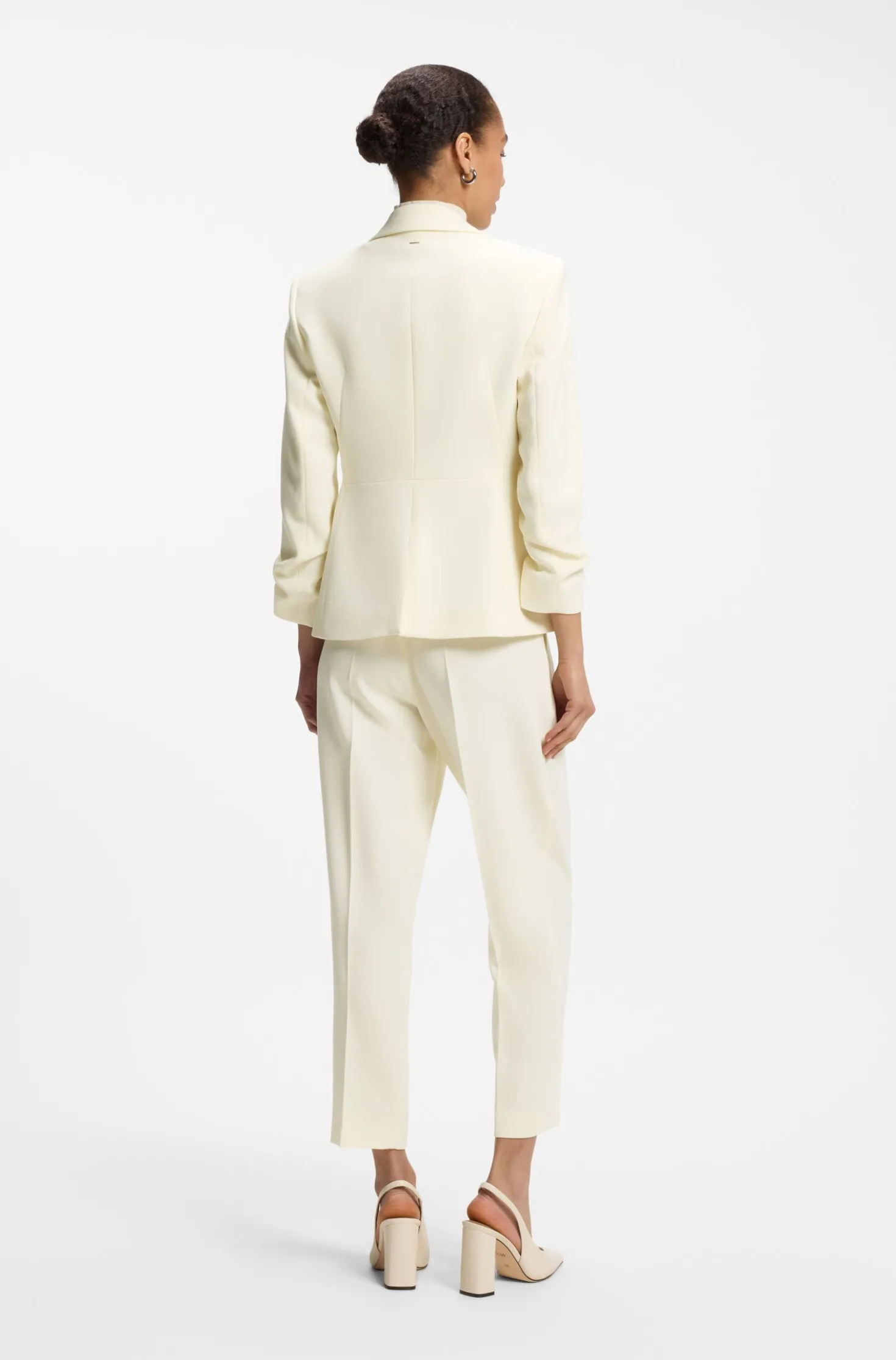 Slim-fit blazer in Japanese crepe with ruched sleeves
