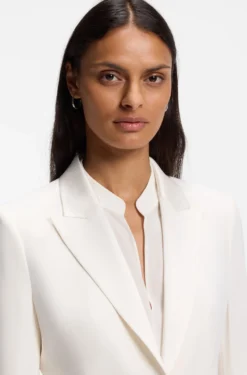 Slim-fit blazer with single-button closure