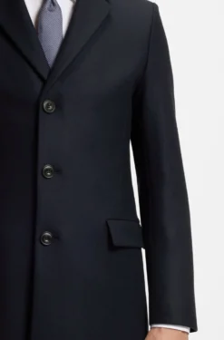 Slim-fit coat in a wool blend with cashmere