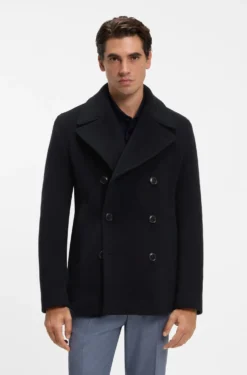 Slim-fit double-breasted coat in a wool blend