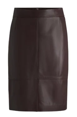 Slim-fit pencil skirt in smooth leather