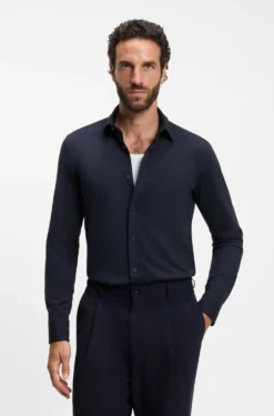 Slim-fit shirt in a performance-stretch cotton blend