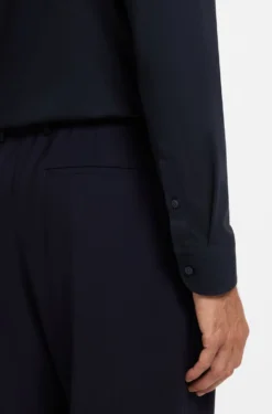 Slim-fit shirt in a performance-stretch cotton blend