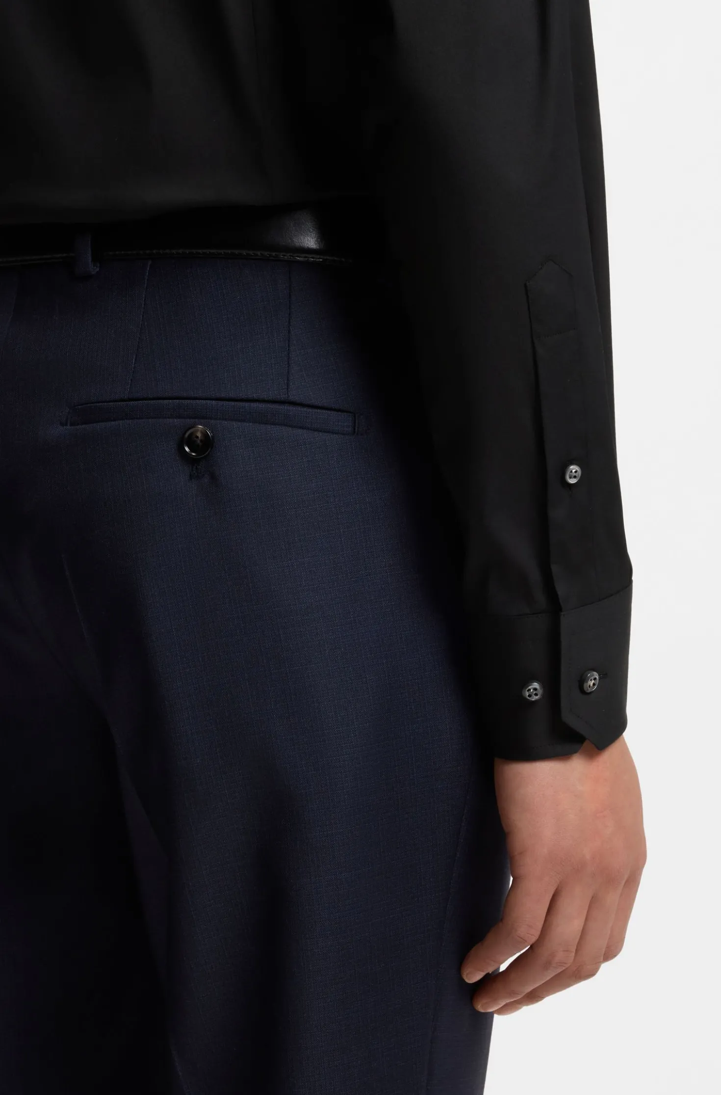 Slim-fit shirt in cotton-blend stretch poplin