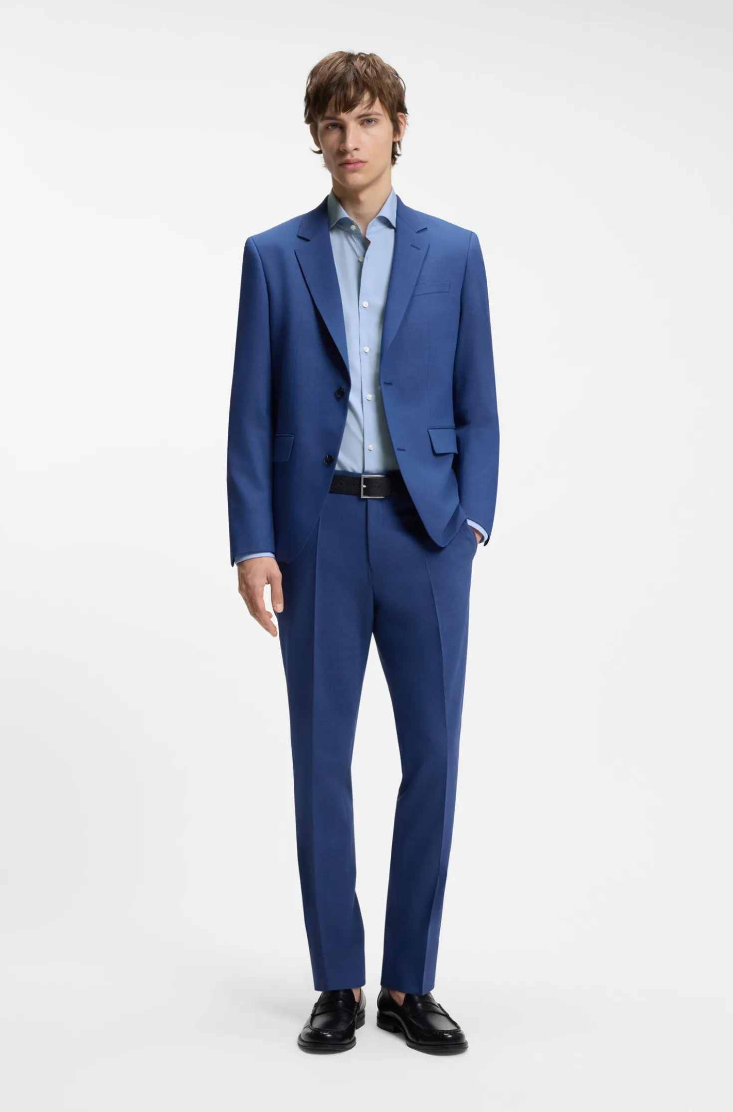Slim-fit shirt in cotton with spread collar