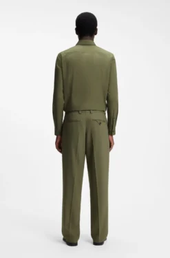 Slim-fit shirt in easy-iron cotton poplin