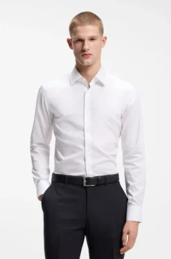 Slim-fit shirt in easy-iron cotton poplin