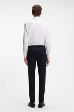 Slim-fit shirt in easy-iron cotton-blend poplin