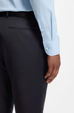 Slim-fit shirt in easy-iron stretch-cotton poplin