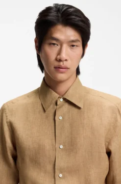 Slim-fit shirt in Italian-made linen