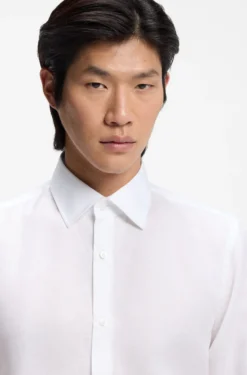 Slim-fit shirt in linen-blend twill