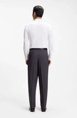 Slim-fit shirt in performance-stretch jersey