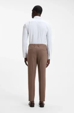 Slim-fit shirt in performance-stretch jersey