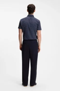 Slim-fit shirt in printed performance-stretch jersey