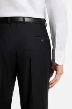 Slim-fit shirt in structured Italian stretch cotton