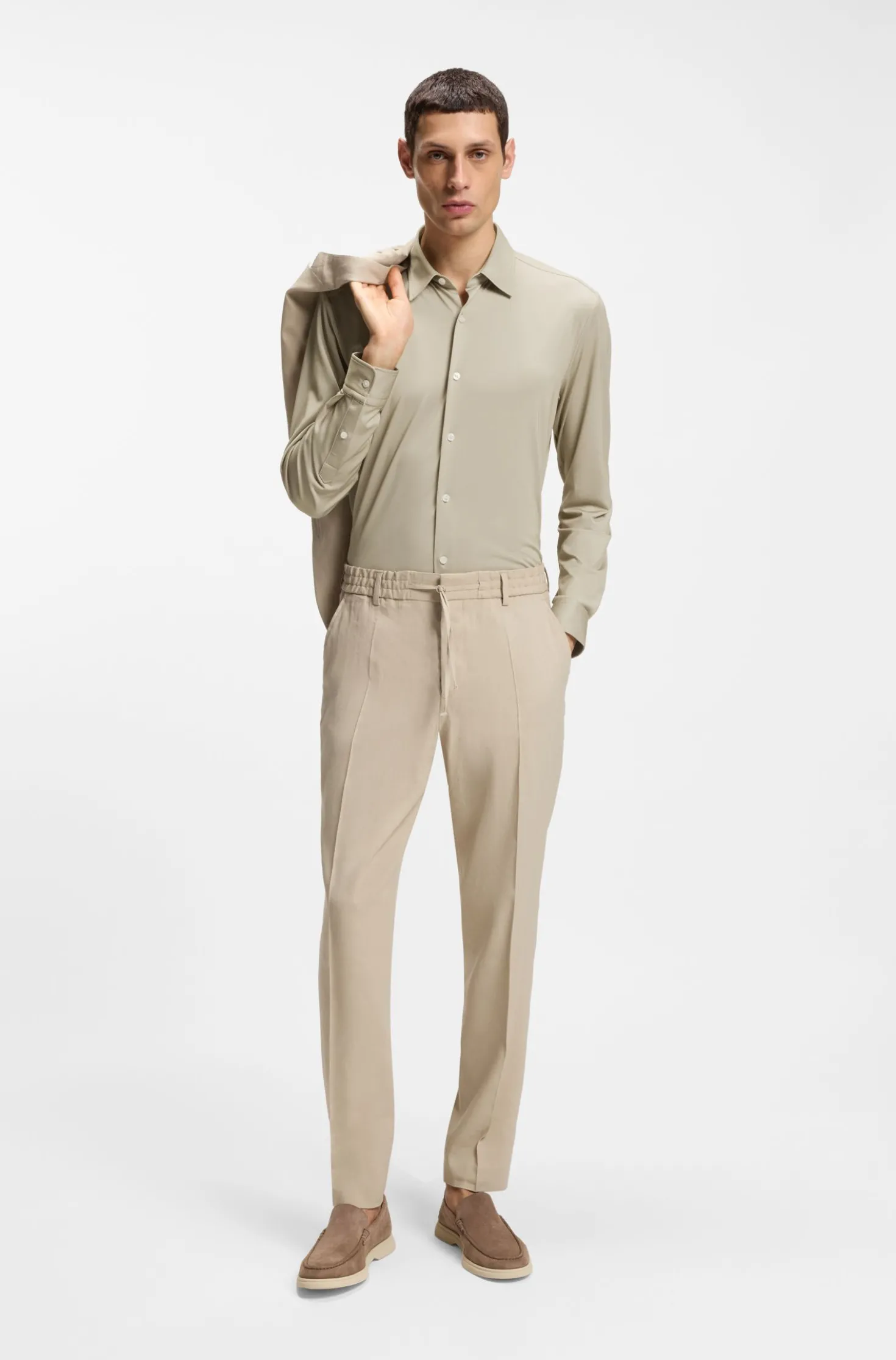 Slim-fit shirt in structured performance-stretch fabric