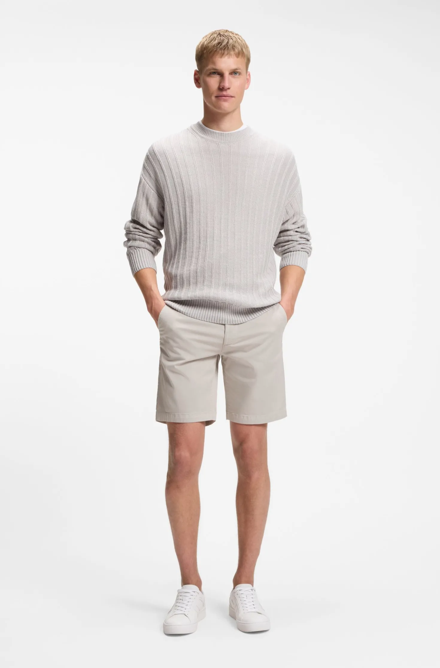 Slim-fit shorts in stretch-cotton twill