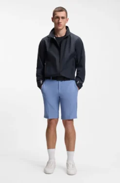Slim-fit shorts in water-repellent stretch fabric