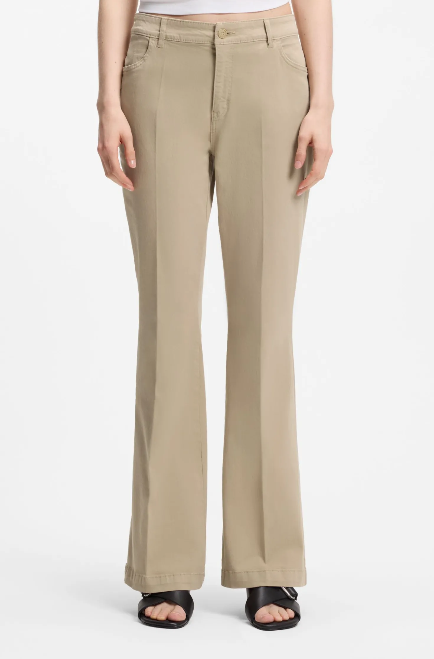 Slim-fit trousers with flared leg