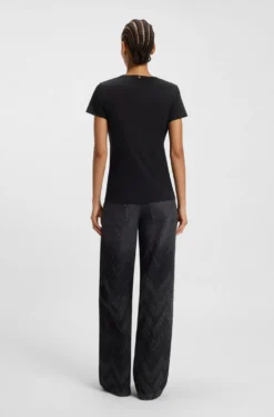 Slim-fit T-shirt in cotton with logo detail