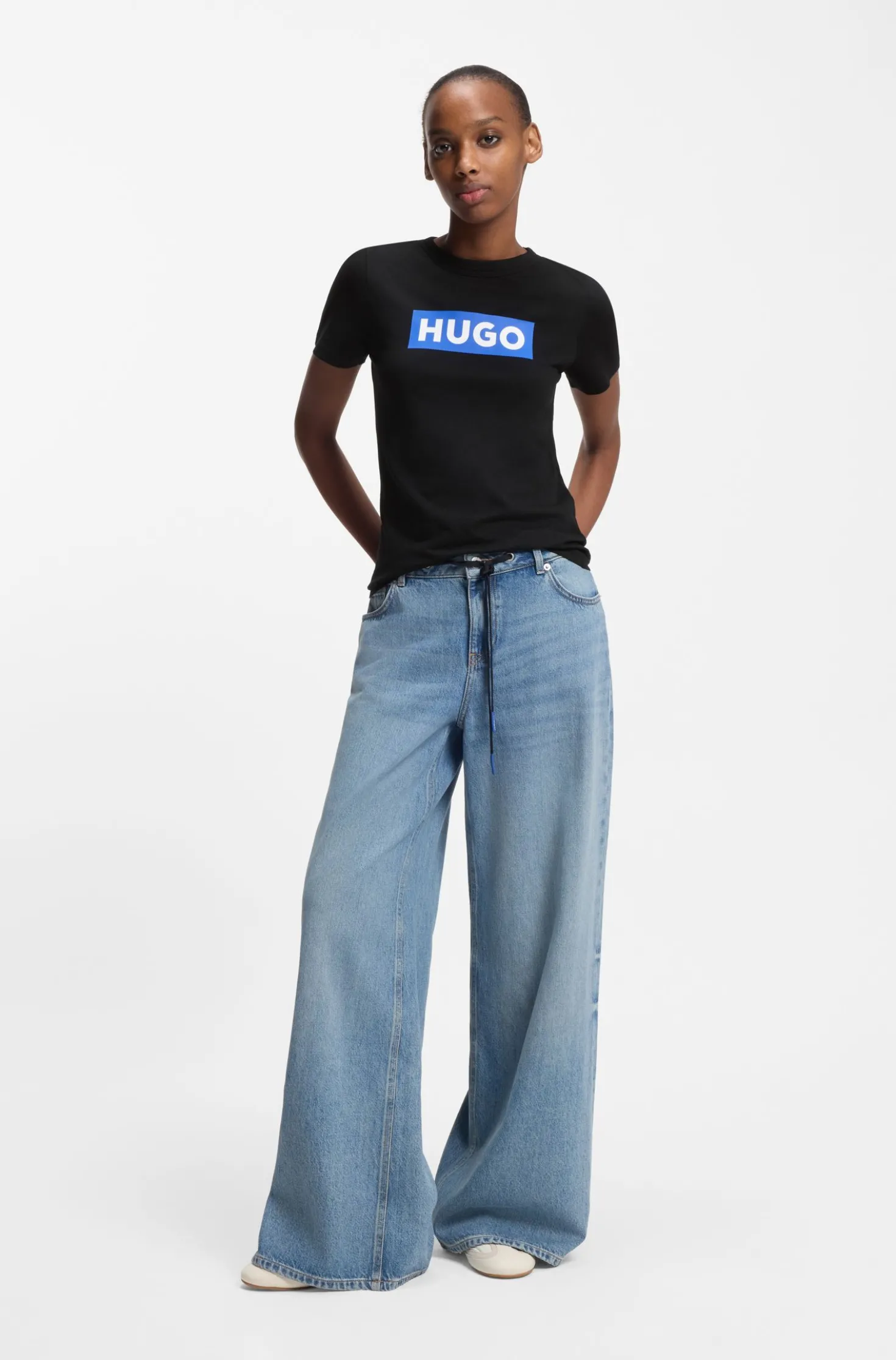 Slim-fit T-shirt in cotton with logo print
