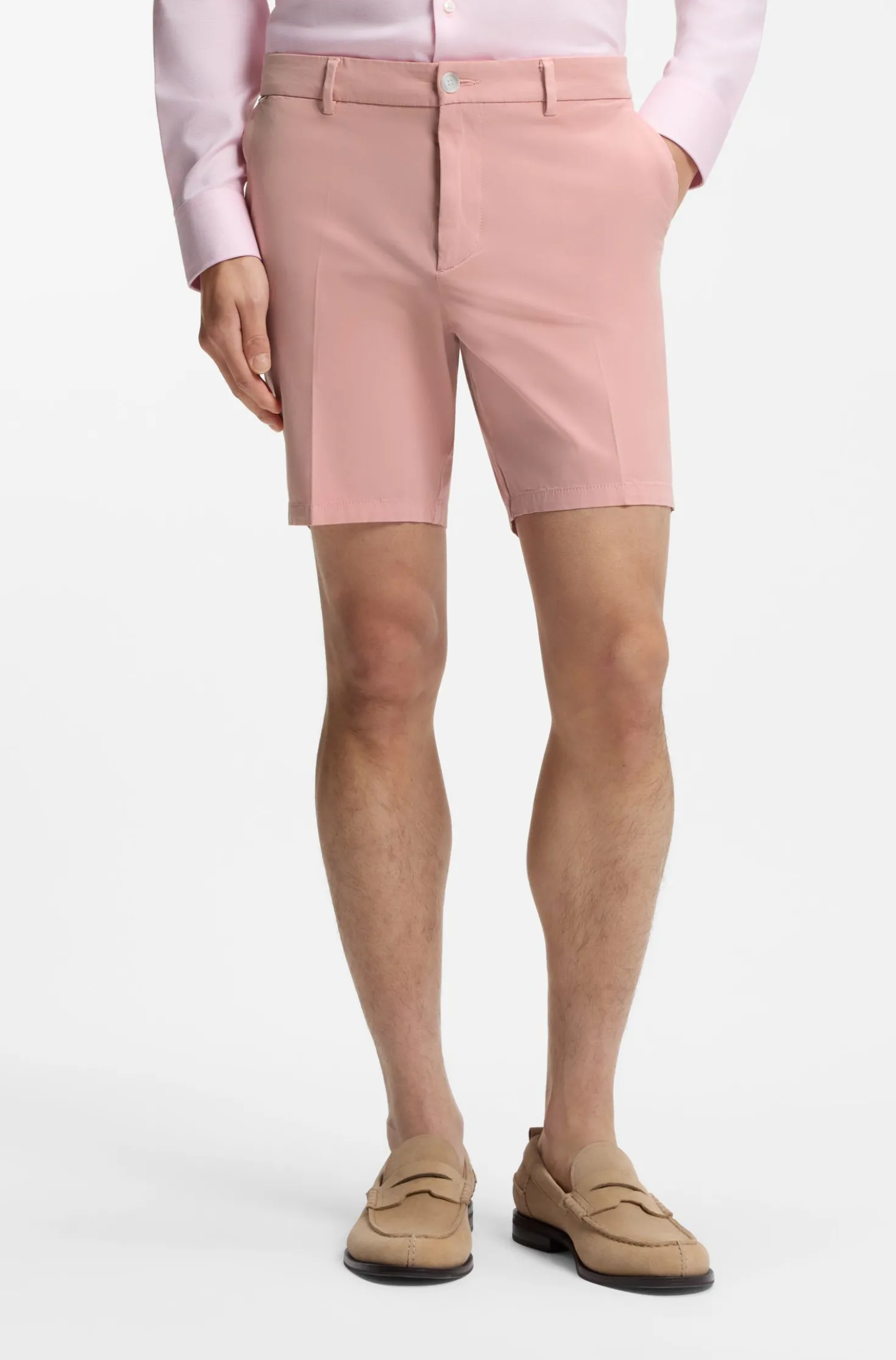Stretch-cotton shorts in a modern fit