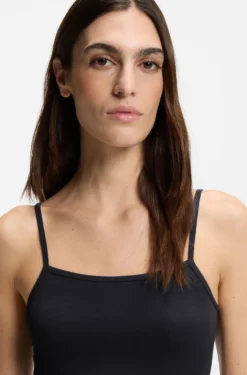Stretch-jersey vest with adjustable straps
