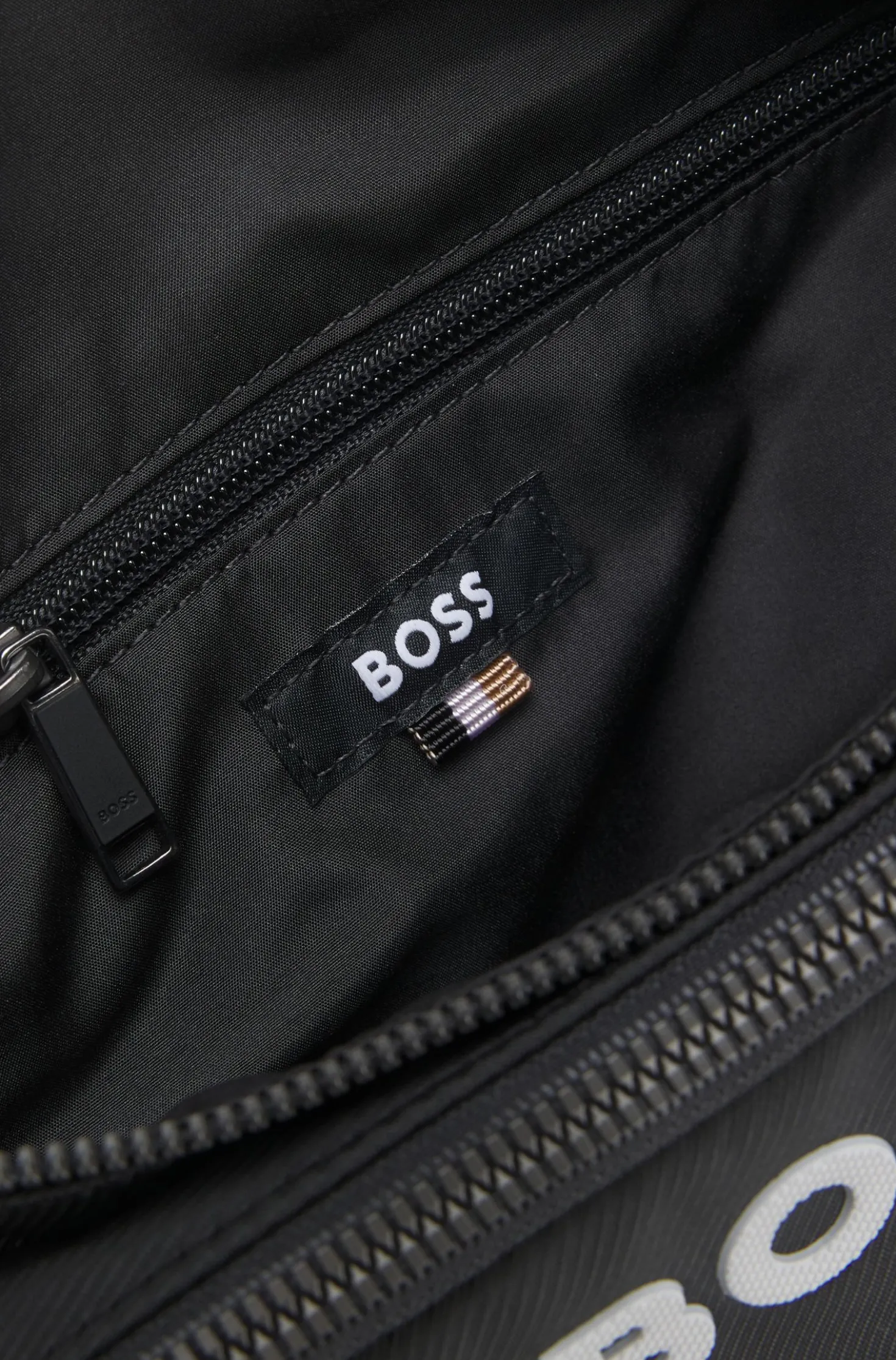 Structured belt bag with contrast logo