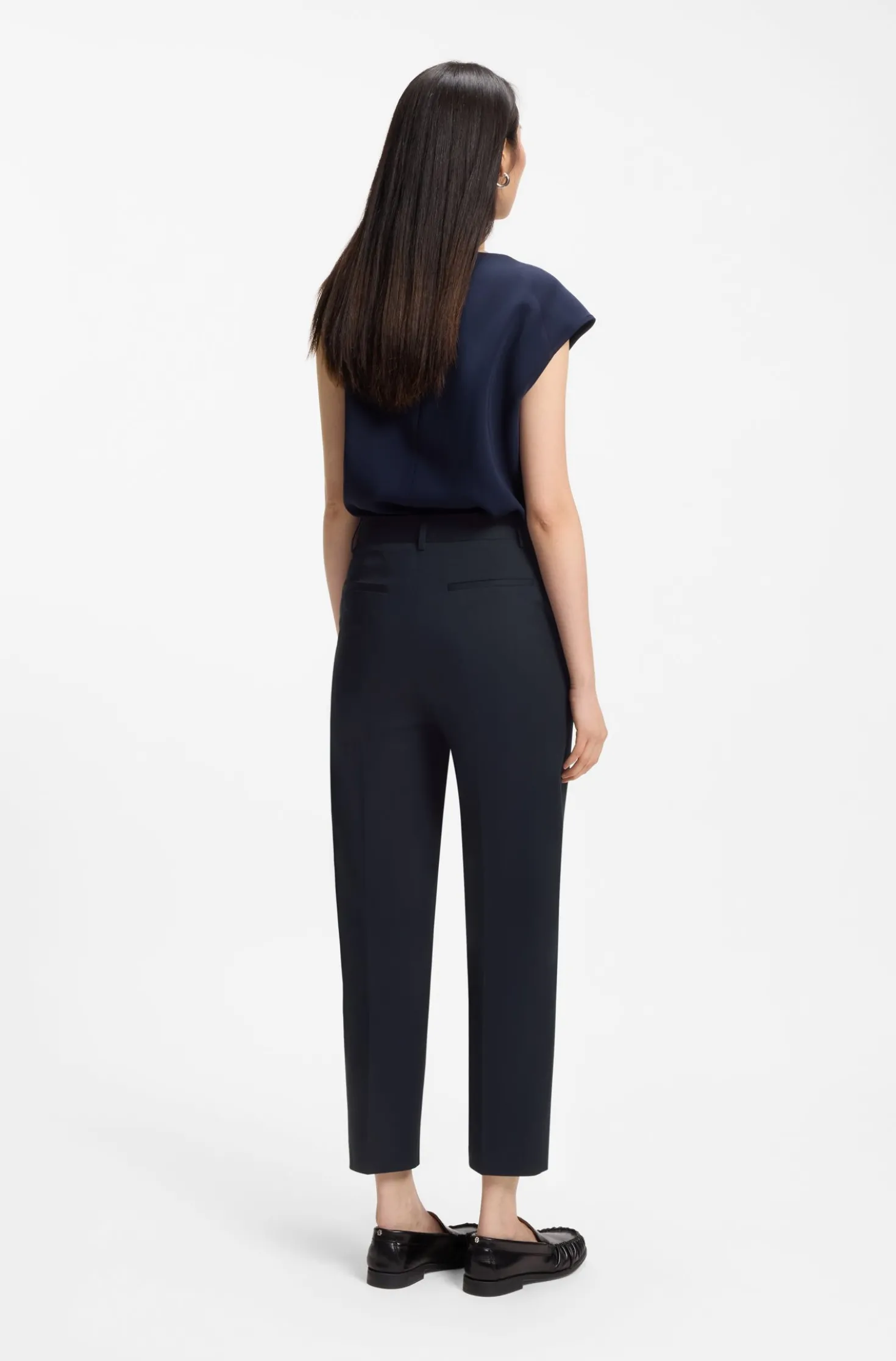 Tapered-fit cropped trousers in stretch cotton