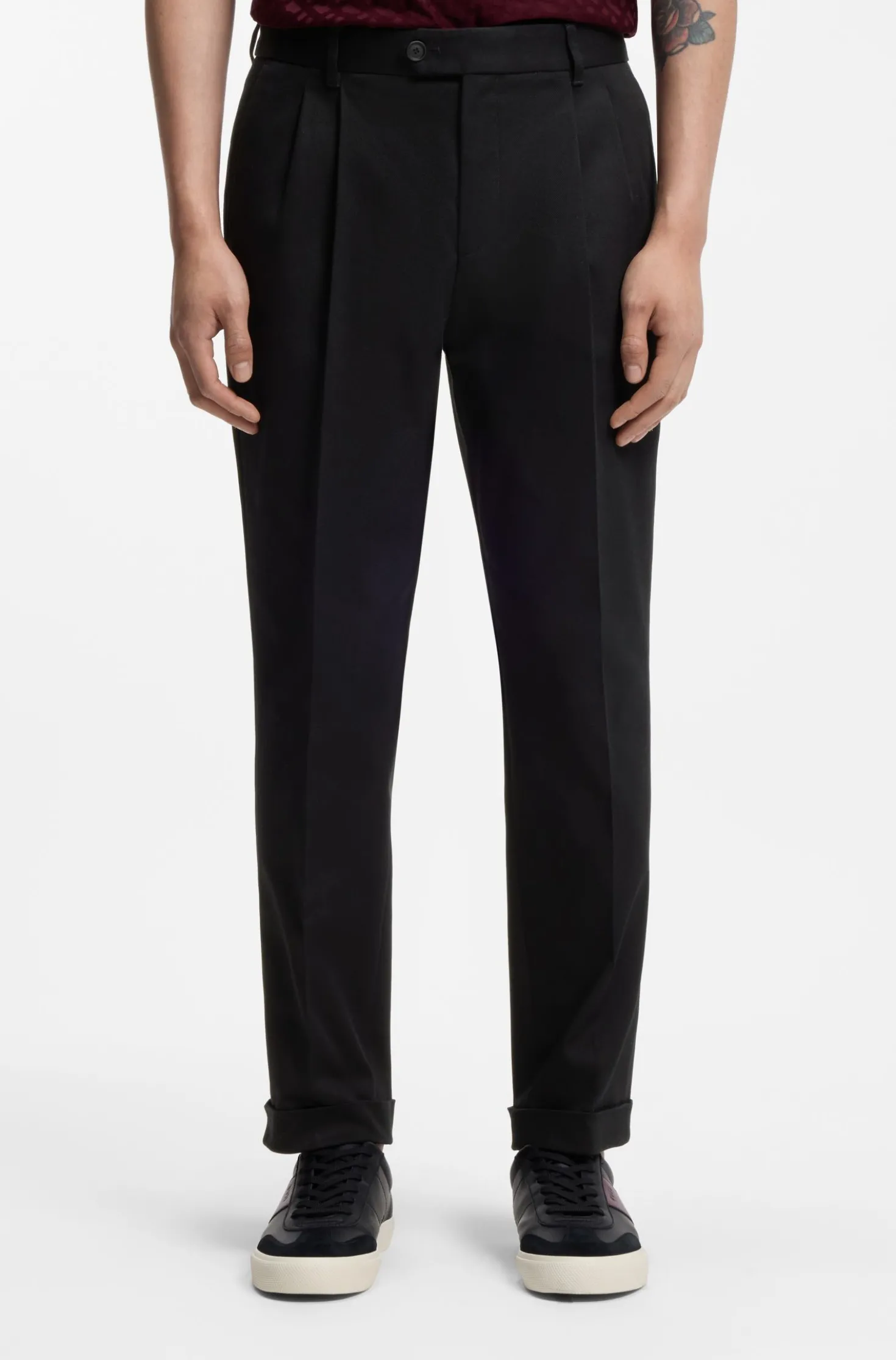 Tapered-fit trousers in stretch-cotton twill