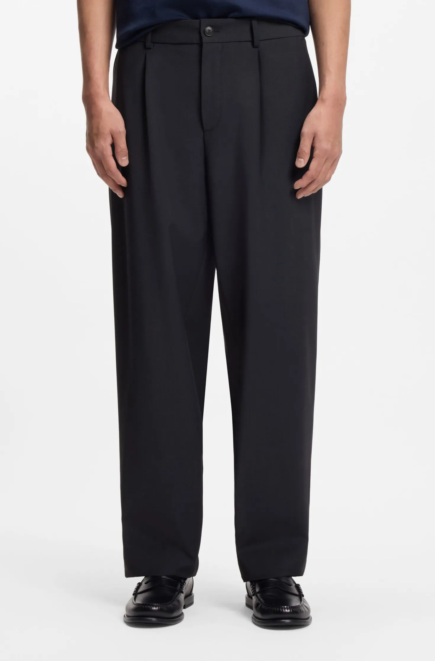 Tapered-fit trousers in washable performance-stretch fabric