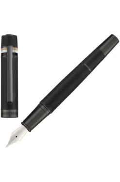 Textured-barrel fountain pen with signature-stripe ring