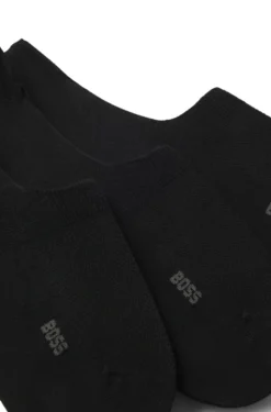 Three-pack of invisible socks in a cotton blend
