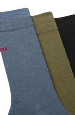Three-pack of regular-length socks with logos
