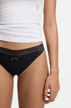 Three-pack of stretch-cotton briefs with lace trim