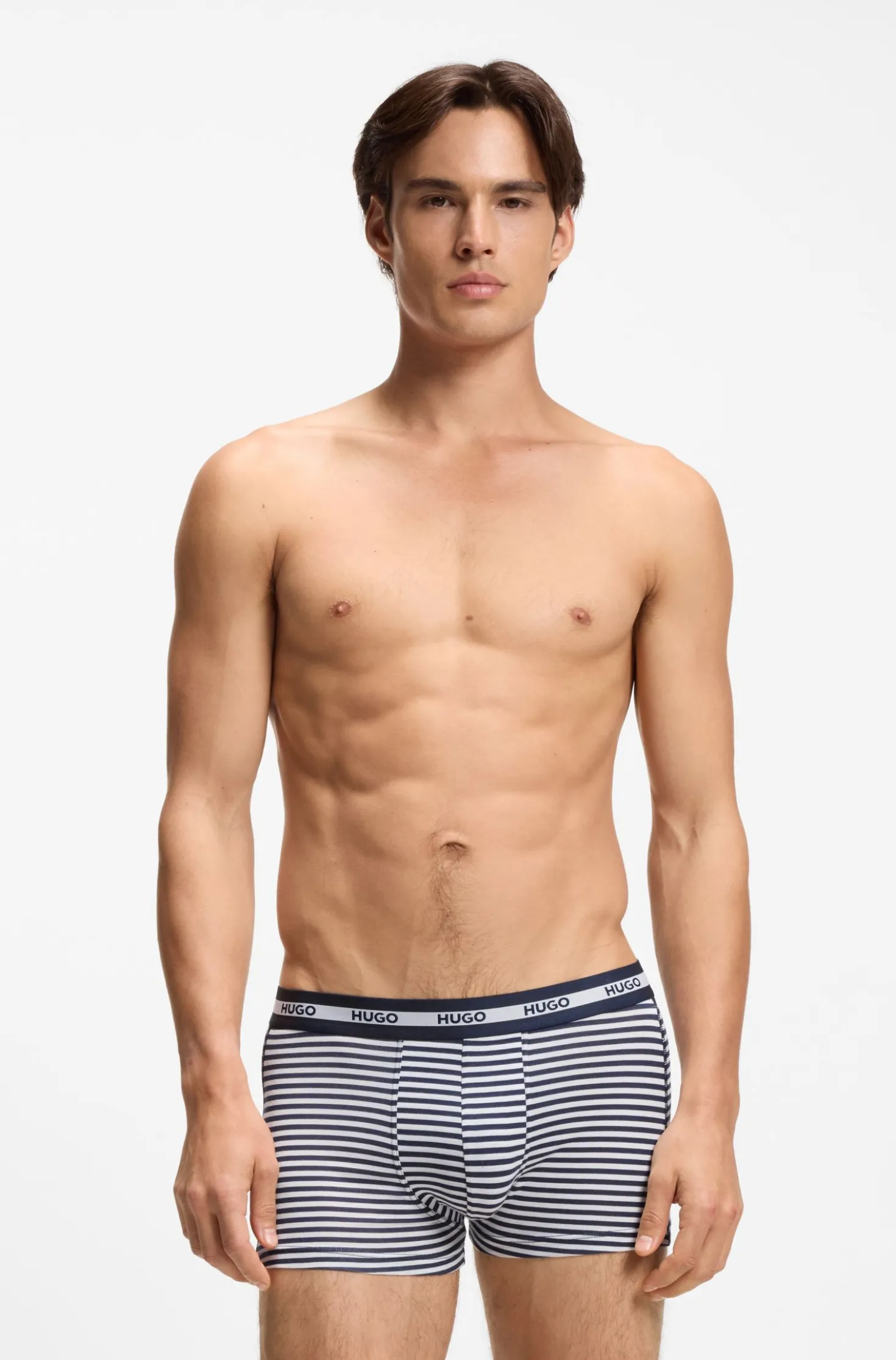 Three-pack of trunks in stretch cotton