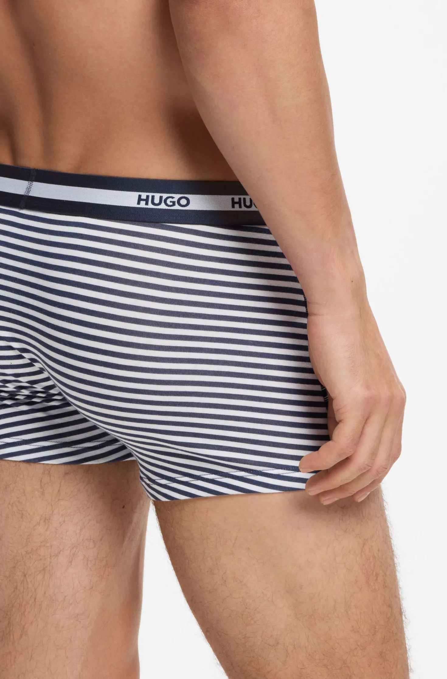 Three-pack of trunks in stretch cotton