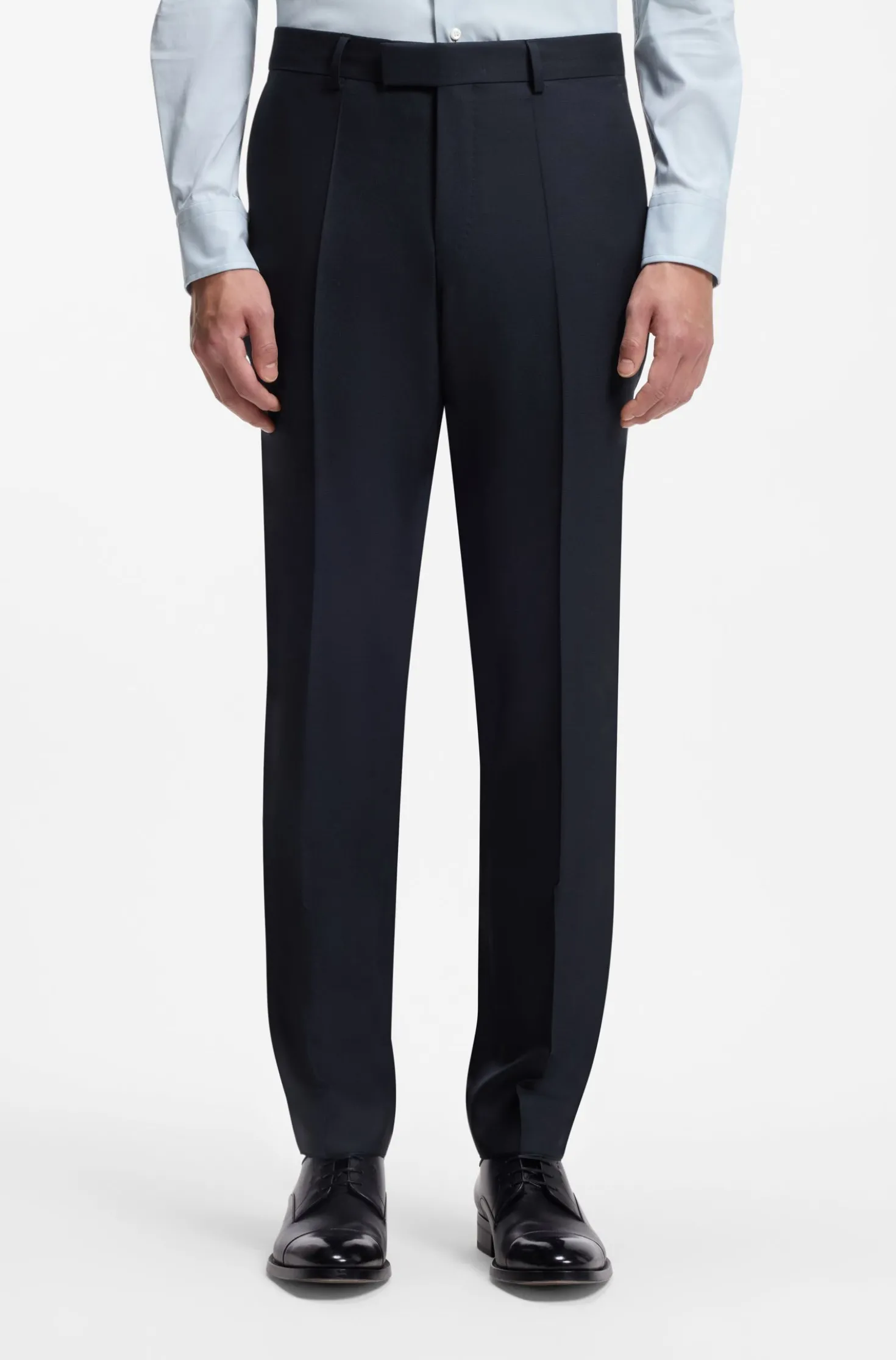 Three-piece slim-fit suit in virgin wool and silk