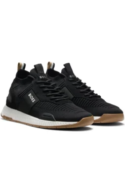 Trainers with knitted uppers and suede trims