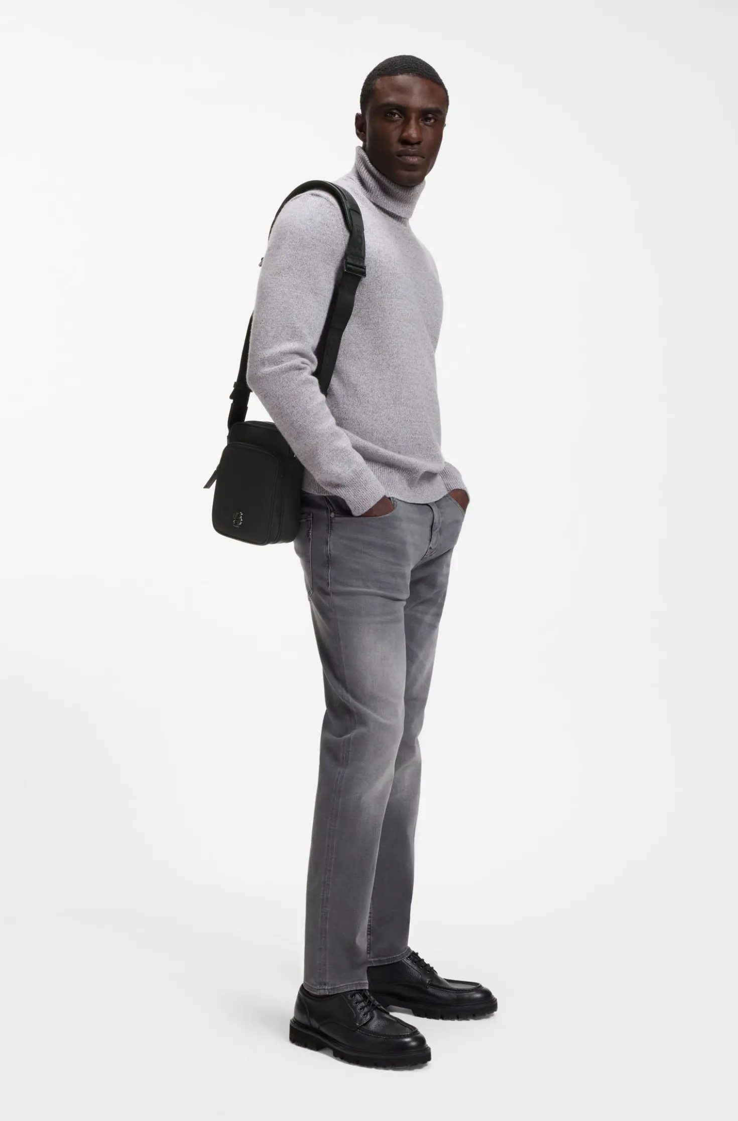 Twill reporter bag with adjustable logo strap