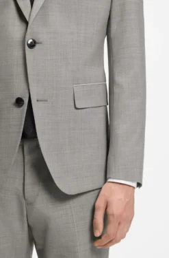 Two-piece slim-fit suit in a wool blend