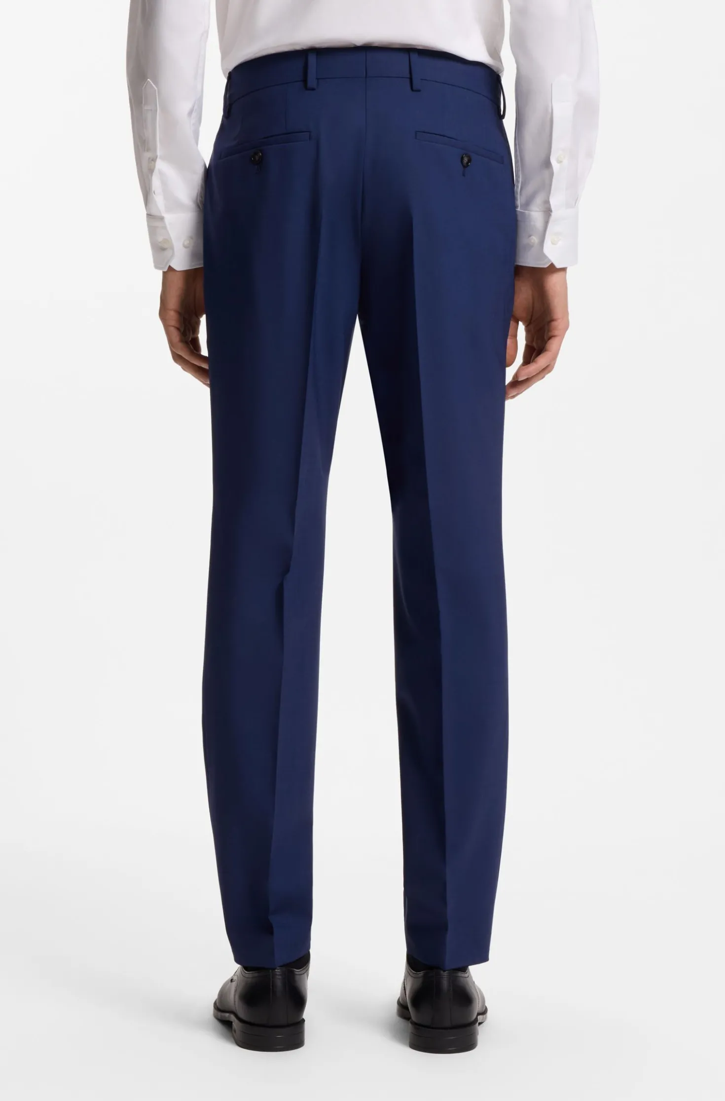 Two-piece slim-fit suit in stretch wool