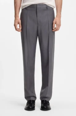 Two-piece slim-fit suit in virgin wool