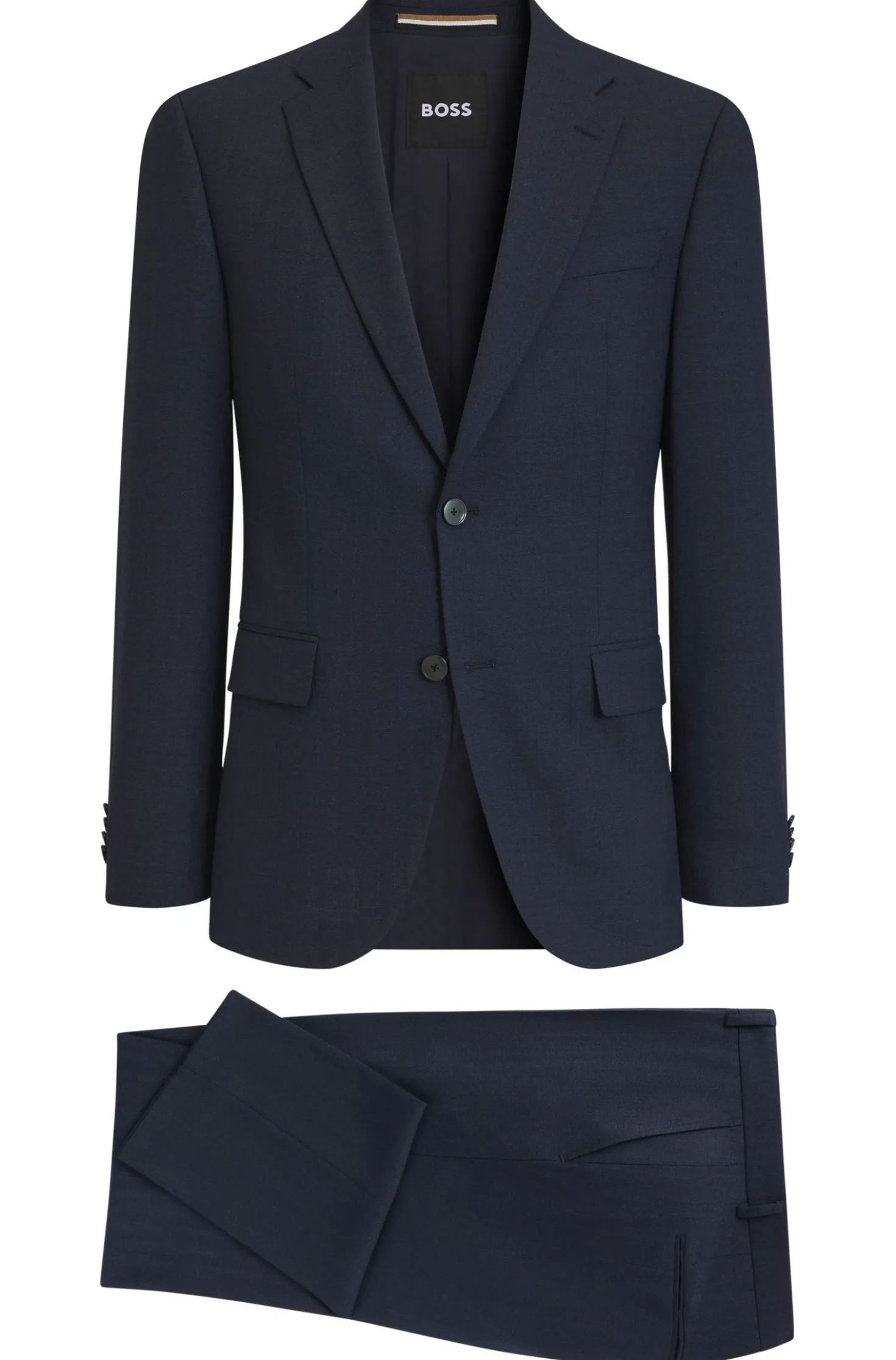 Two-piece suit in crease-resistant micro-pattern fabric