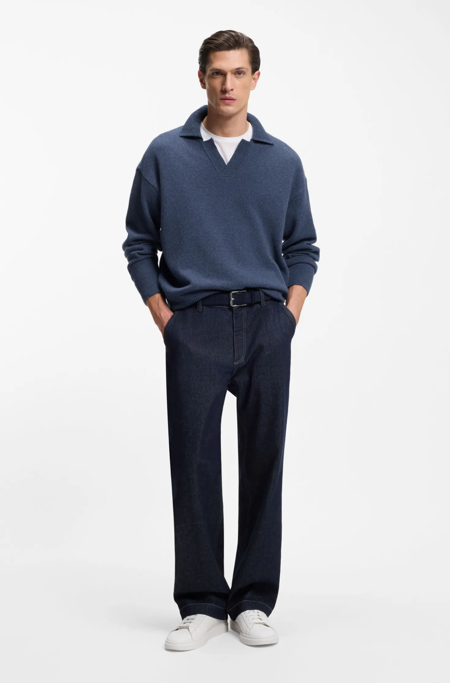 Virgin-wool sweater with Johnny collar