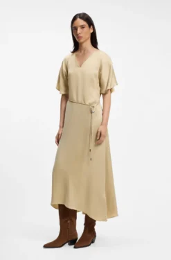V-neck dress with buckled spaghetti belt