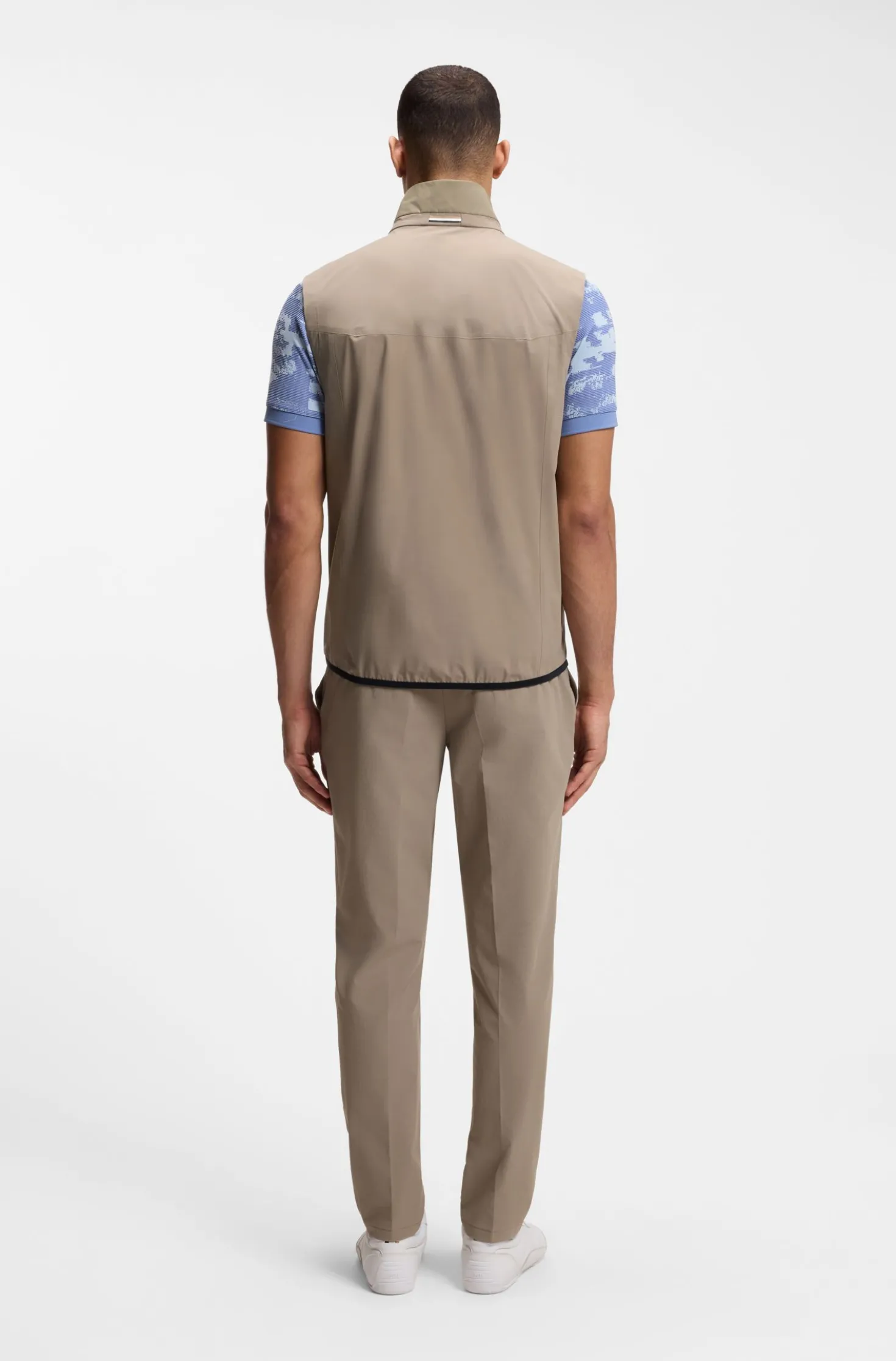 Water-repellent gilet with four-way stretch